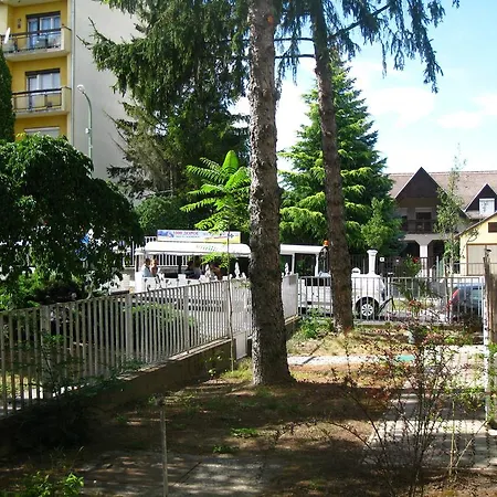 Apartman *